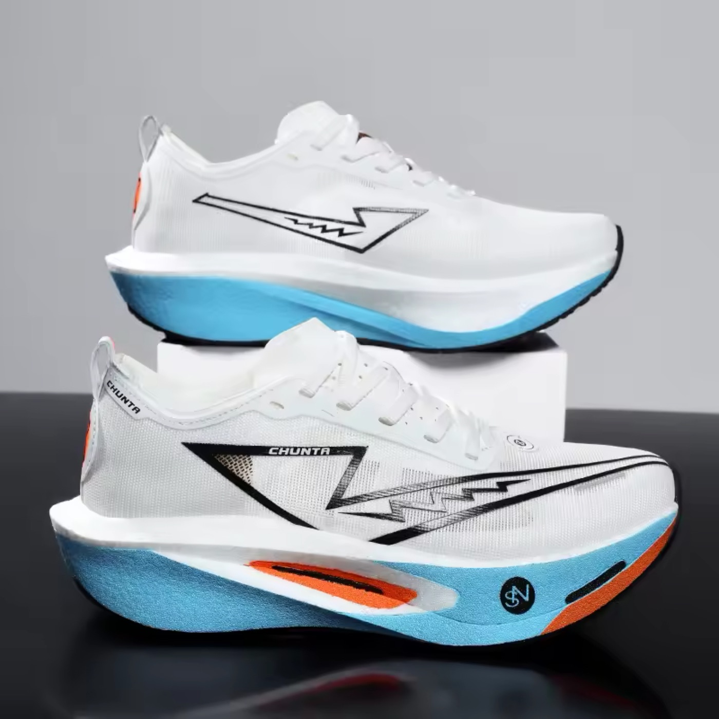 Tênis CHUNTA CHUNTA Storm — Branco Gelo (branco / azul)